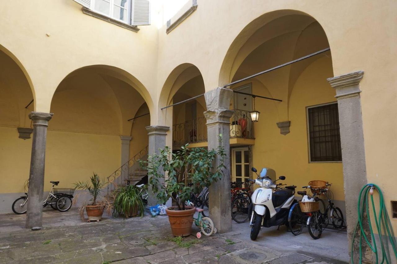 L'Antica Dimora Di Bill Apartment Lucca Exterior foto